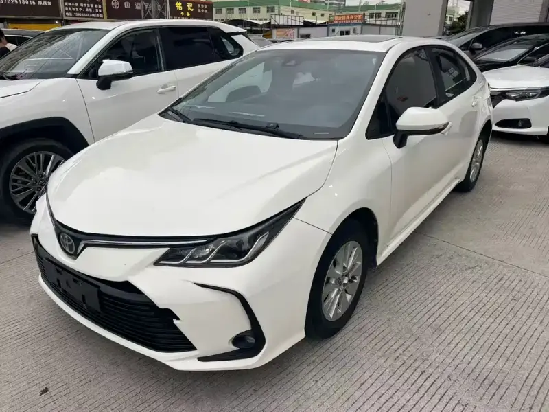 Toyota Corolla, 2020 — фото 1