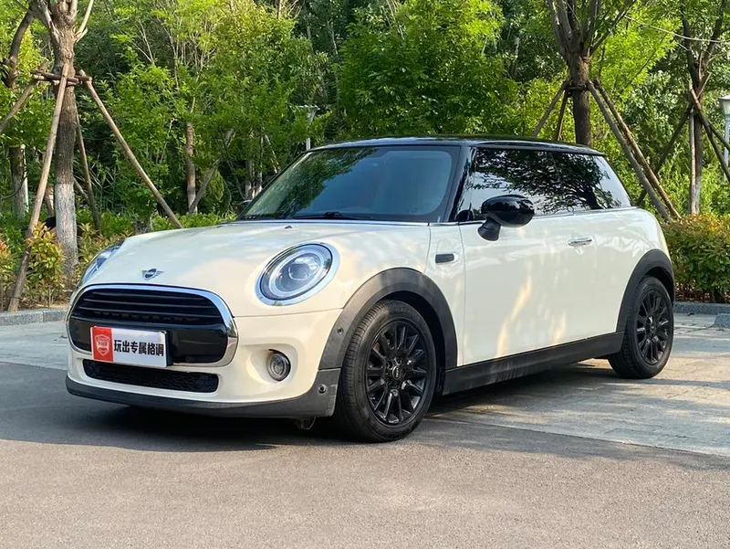MINI MINI 1.5T COOPER Classic, 2020 — фото 1