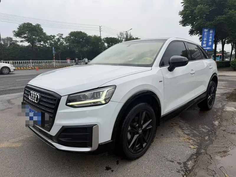 Audi Q2L 35TFSI Version, 2020 — фото 1