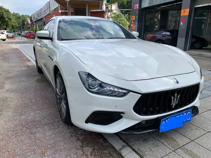Maserati Ghibli, 2021
