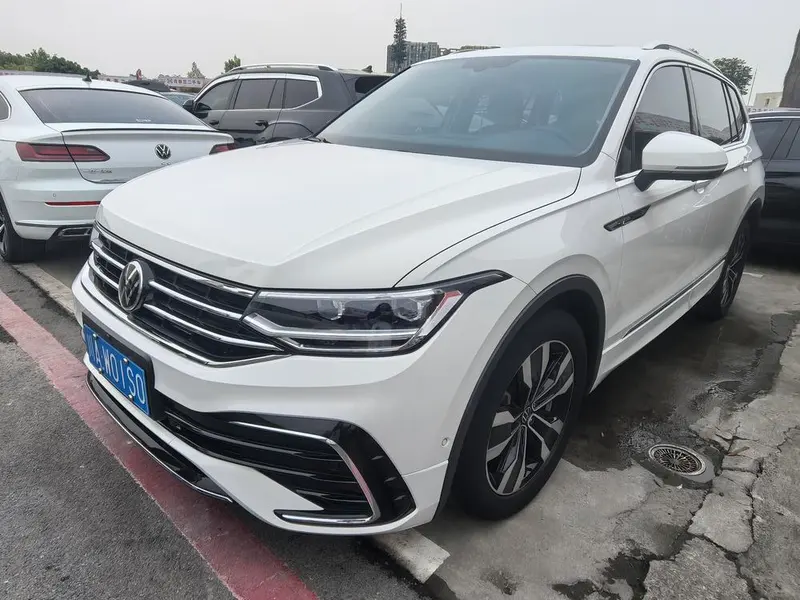 Volkswagen Tiguan L, 2022