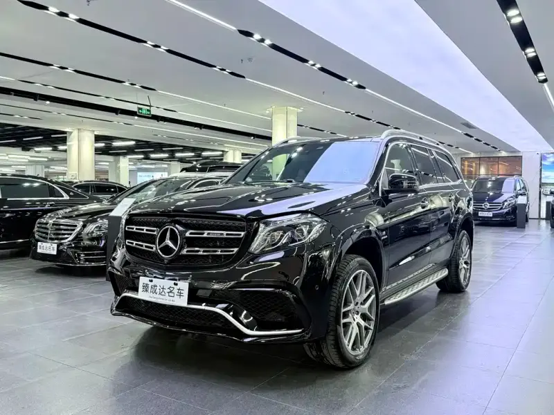 Mercedes-Benz GLS AMG, 2018 — фото 1