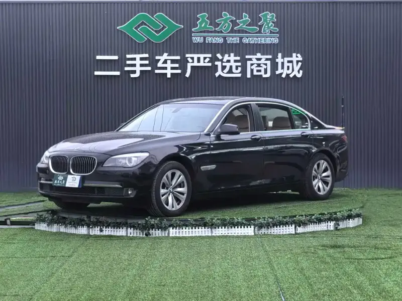 BMW 7 Series, 2011 — фото 1