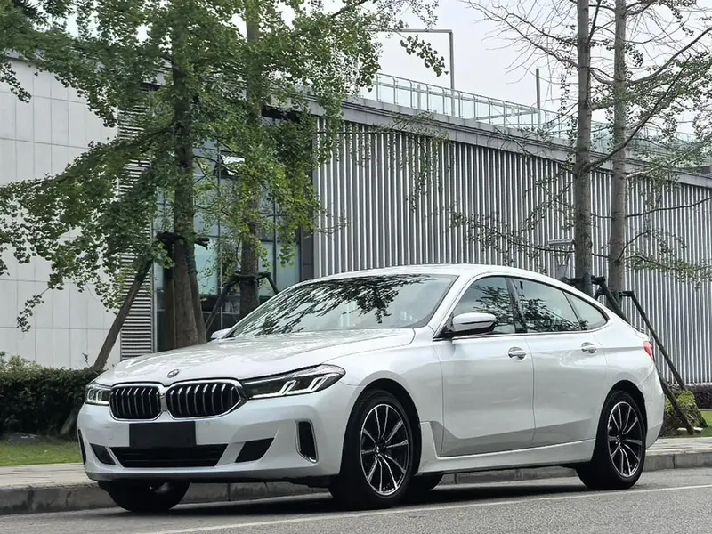 BMW 6-Series GT, 2021