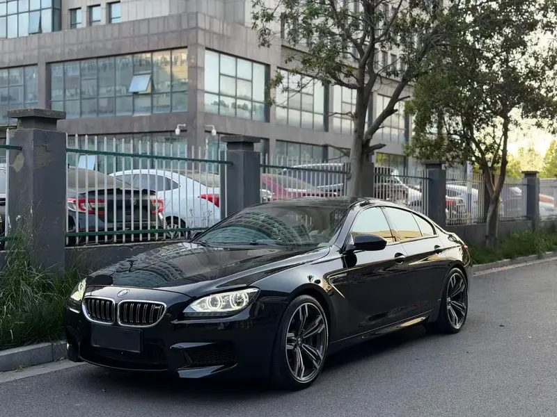 BMW M6, 2013