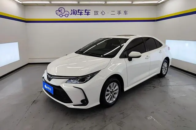 Toyota Corolla 1.2T S-CVT Elite Edition, 2021 — фото 1