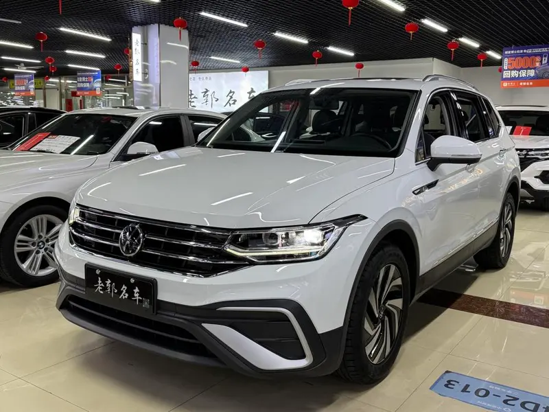 Volkswagen Tiguan L, 2023