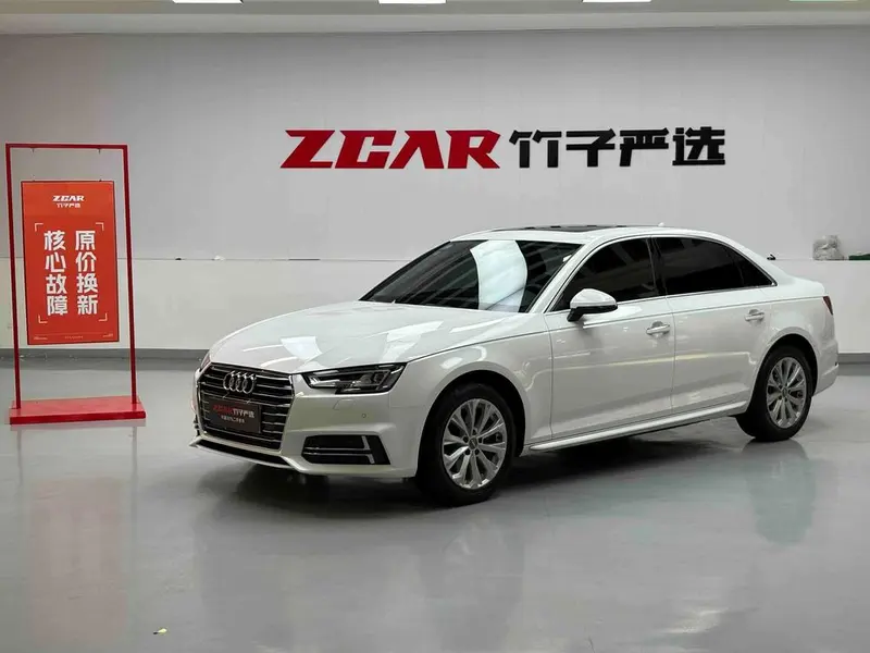 Audi A4L 40 TFSI Version CN6, 2019 — фото 1