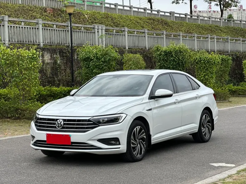 Volkswagen Sagitar, 2022