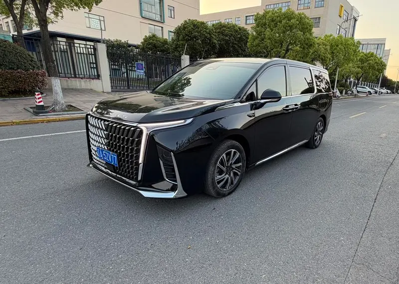 Maxus G90, 2022