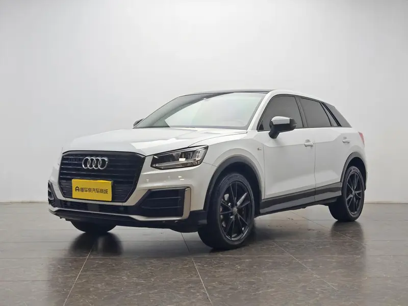 Audi Q2L 35TFSI Version, 2020 — фото 1