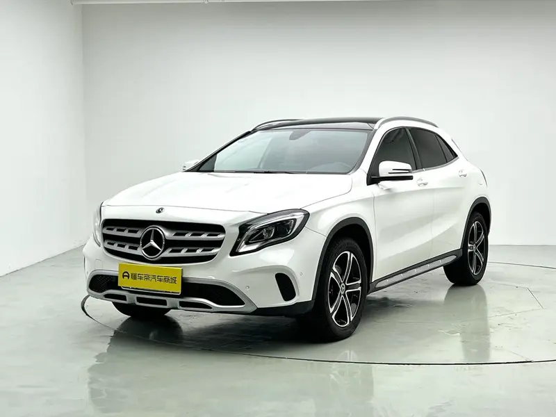 Mercedes-Benz GLA GLA 200 Fashion Version, 2018 — фото 1