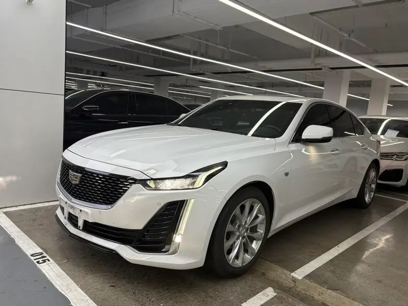 Cadillac CT5 28T Luxury Version Standard Edition, 2023 — фото 1