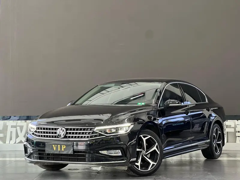 Volkswagen Magotan, 2023
