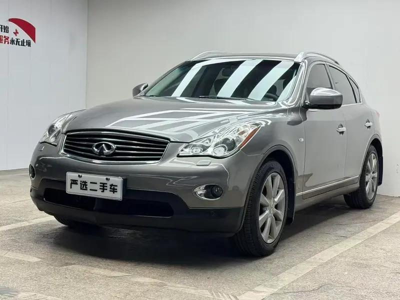 Infiniti EX, 2009