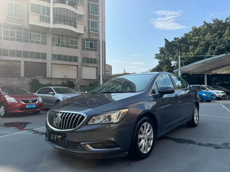 Buick Verano Sedan 20T Dual Clutch Leading Version, 2017 — фото 1