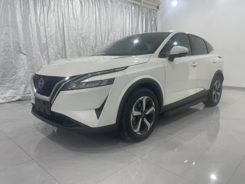 Nissan Qashqai 1.3T Luxury Edition, 2023 — фото 1