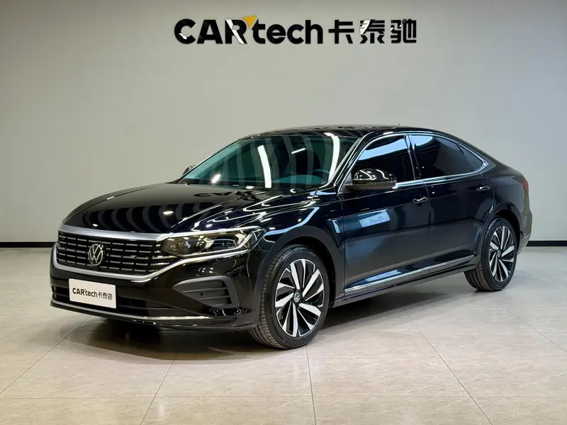 Volkswagen Passat, 2025