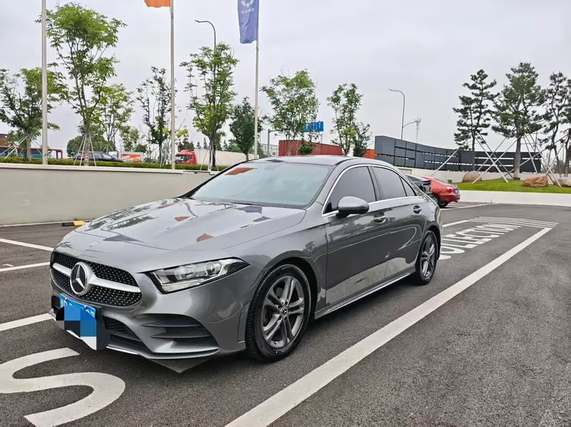 Mercedes-Benz A-Class Facelift A 180 L Sport, 2020 — фото 1