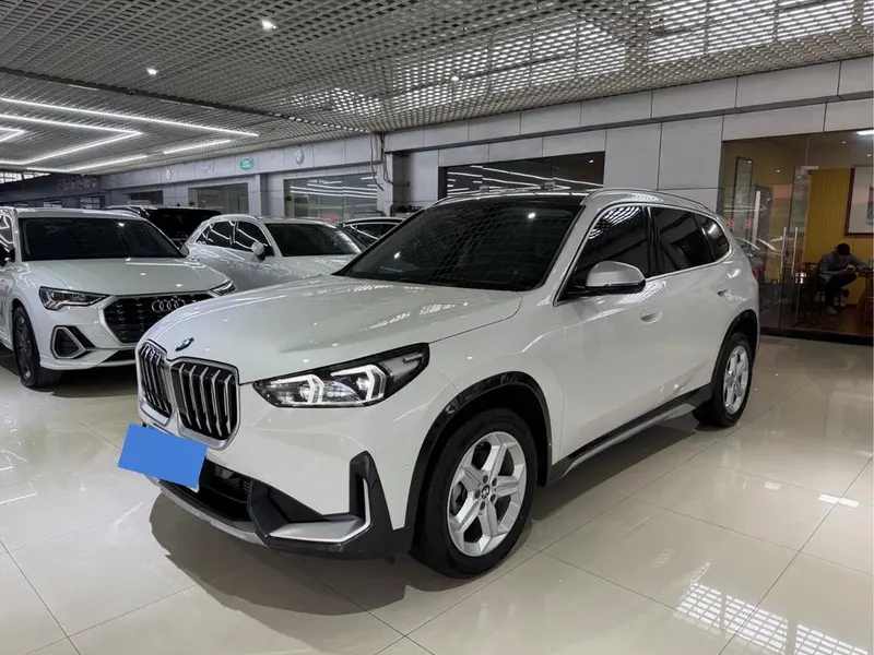 BMW X1 sDrive20Li X, 2023 — фото 1