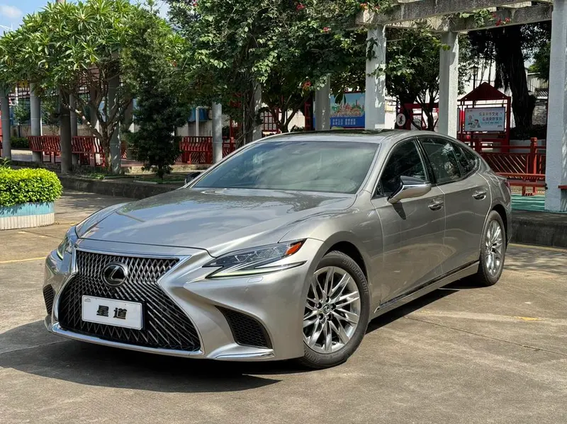 Lexus LS, 2018