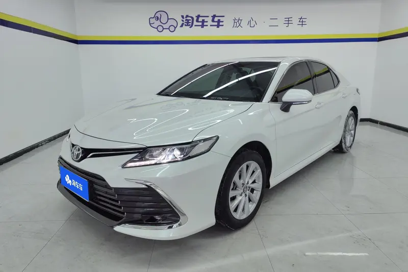 Toyota Camry, 2022