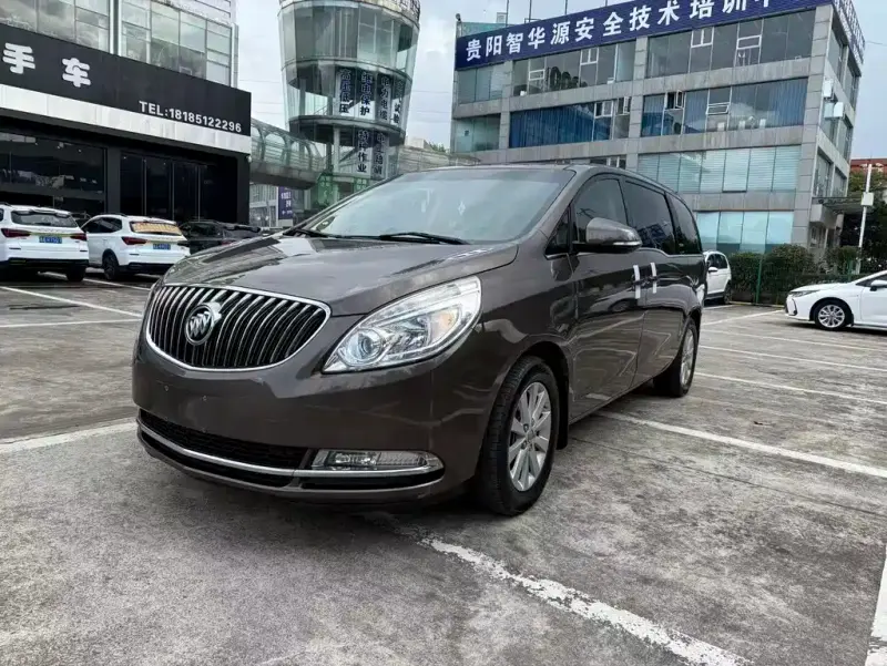 Buick GL8, 2016