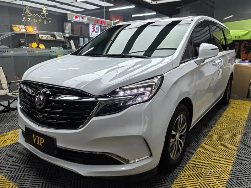 Buick GL8, 2022