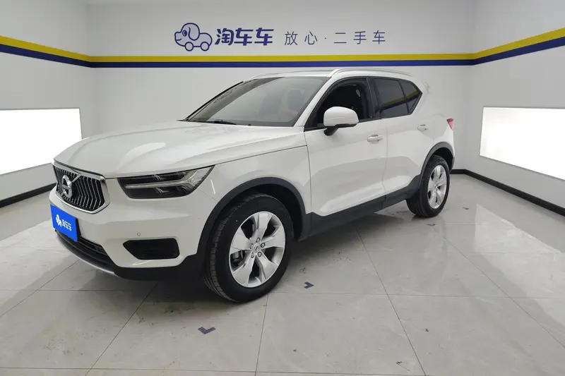 Volvo XC40, 2021