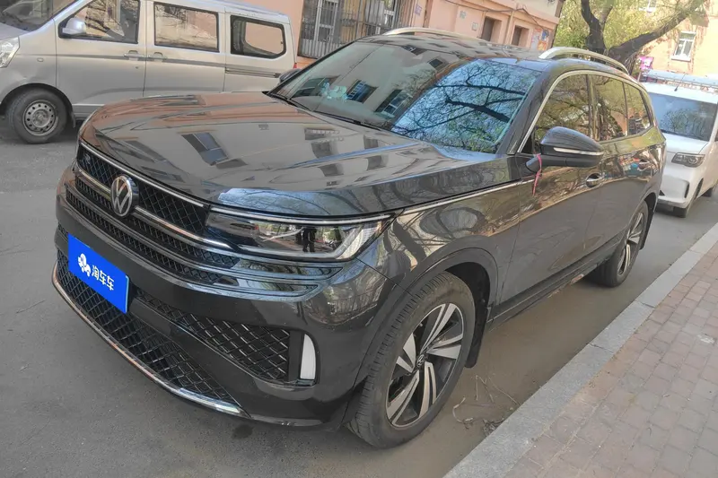 Volkswagen Talagon 380TSI 4WD R-Line Edition, 2023 — фото 1