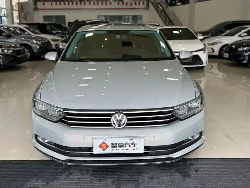 Volkswagen Magotan, 2020