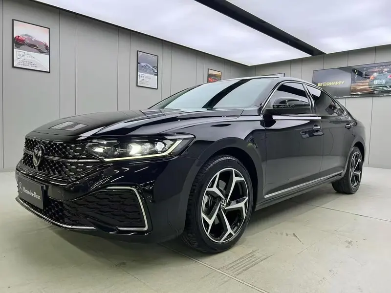 Volkswagen Passat, 2024