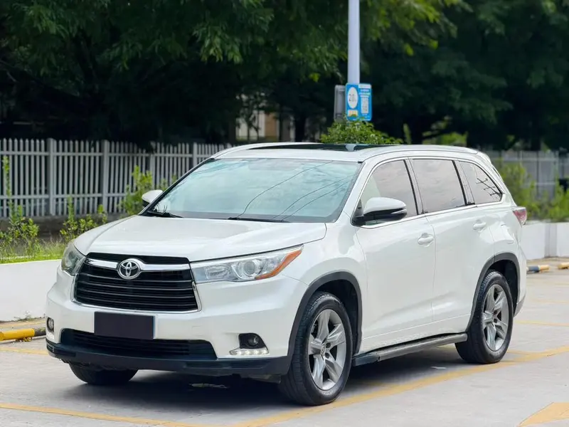 Toyota Highlander, 2015