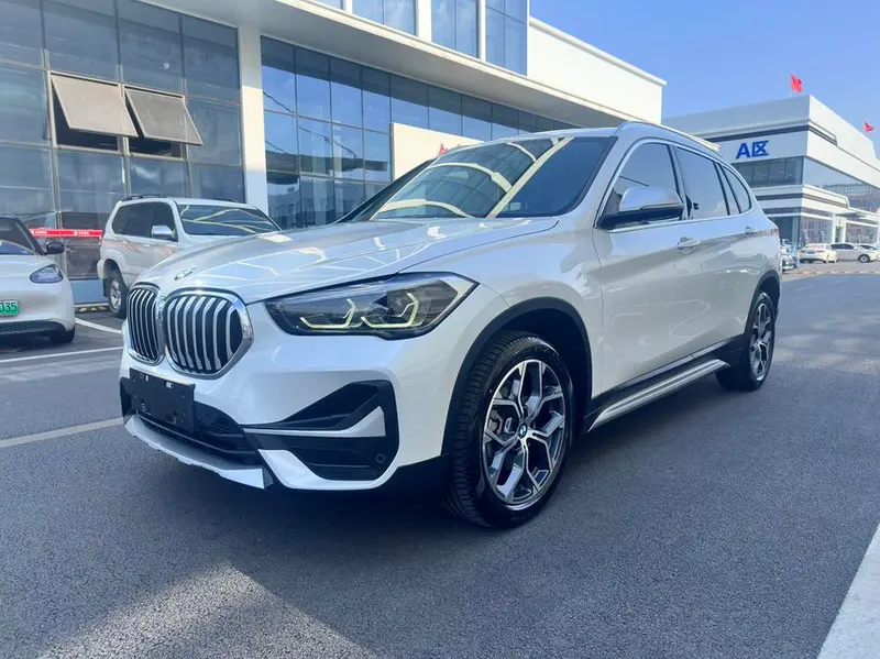 BMW X1 sDrive20Li Fashion Version, 2022 — фото 1