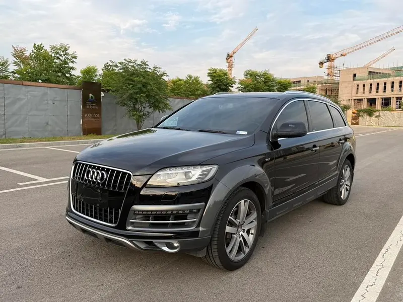 Audi Q7 40 TFSI Version, 2015 — фото 1