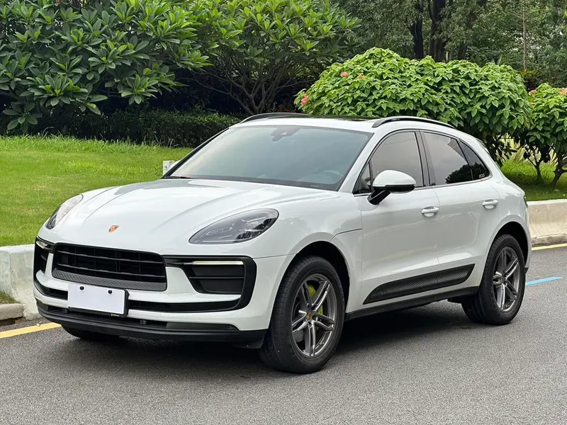 Porsche Macan, 2022