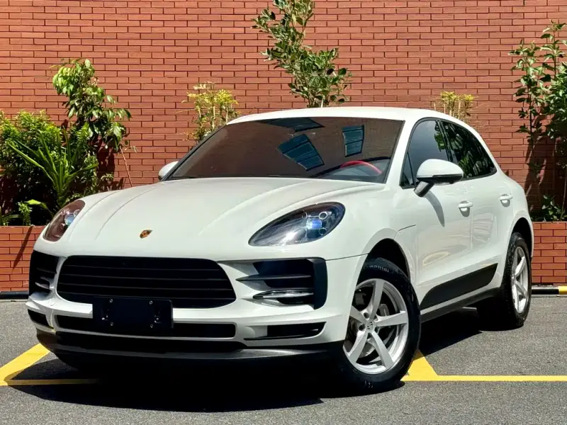 Porsche Macan, 2020