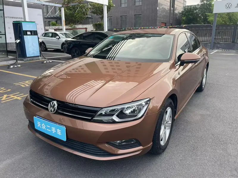 Volkswagen Lamando, 2015