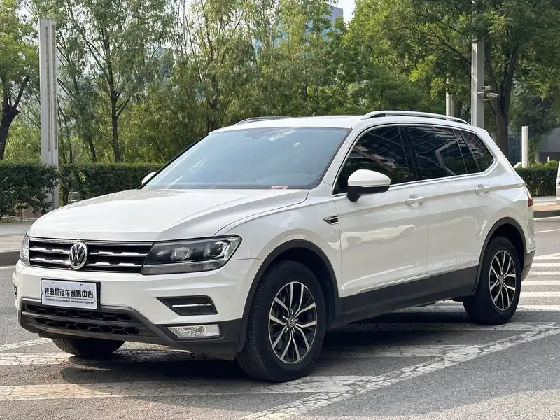 Volkswagen Tiguan L, 2018