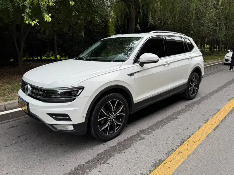 Volkswagen Tiguan L, 2019