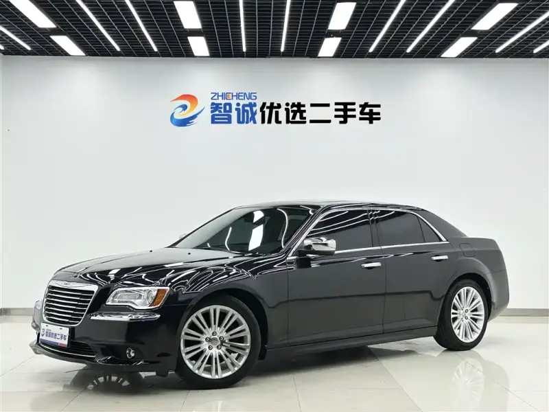Chrysler 300C, 2015