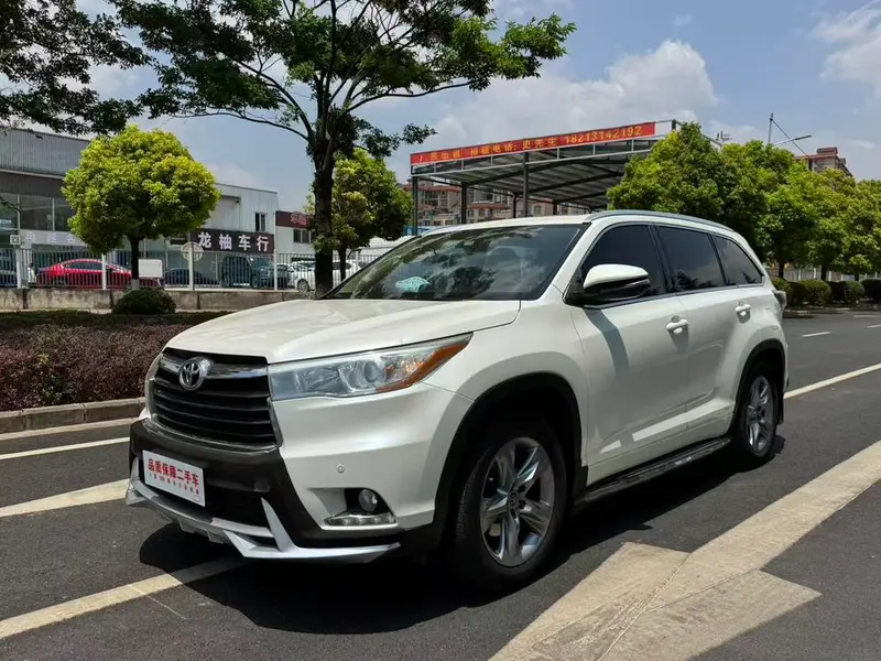 Toyota Highlander 2.0T 4WD Luxury Edition 7 Seater, 2017 — фото 1