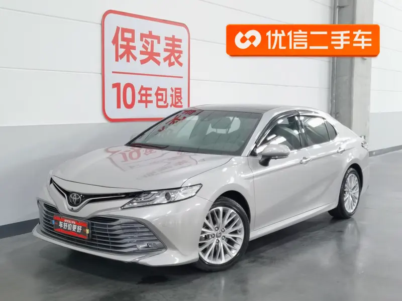 Toyota Camry, 2019