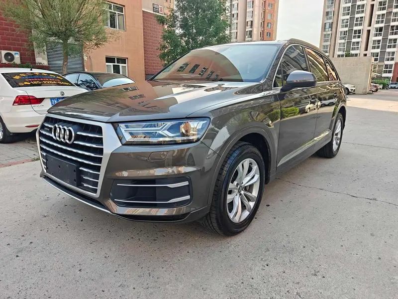 Audi Q7 40 TFSI Comfort Version, 2016 — фото 1