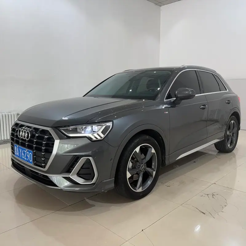Audi Q3, 2022