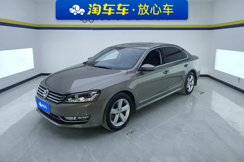 Volkswagen Passat 2.0TSI DSG Premium Edition, 2014 — фото 1
