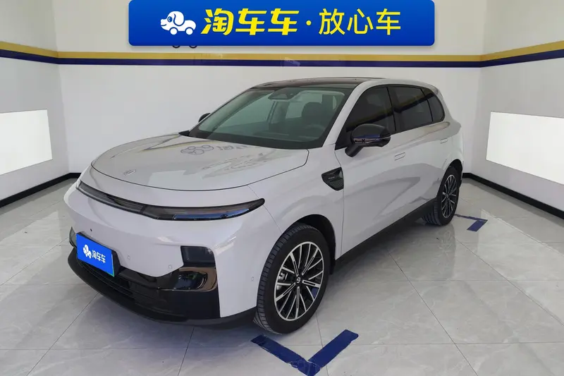 Leapmotor B10, 2025