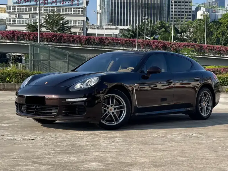 Porsche Panamera, 2014