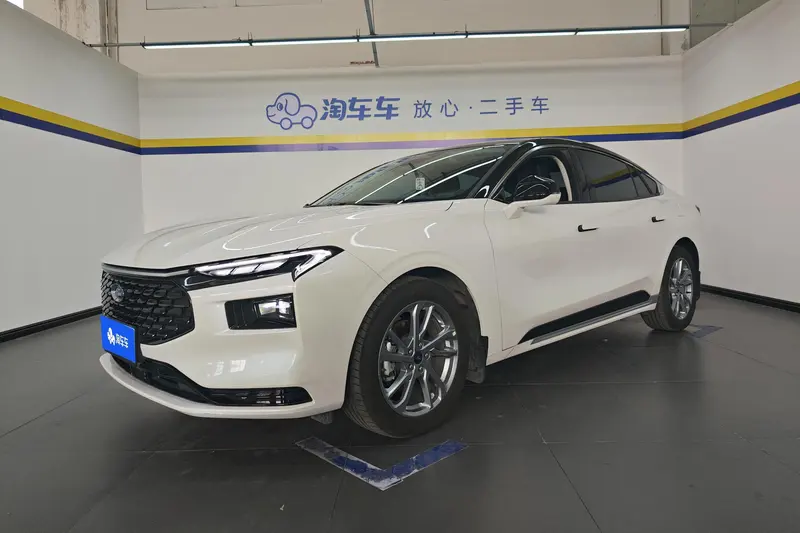 Ford Mondeo EcoBoost 245 Luxury Version, 2023 — фото 1