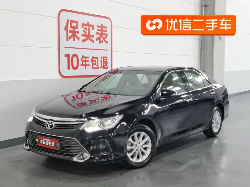 Toyota Camry, 2015